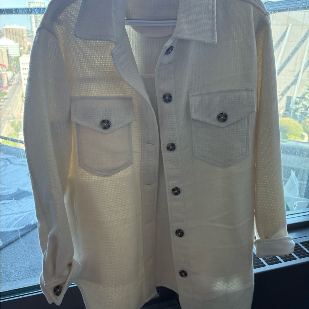 Love, Finn White Shacket